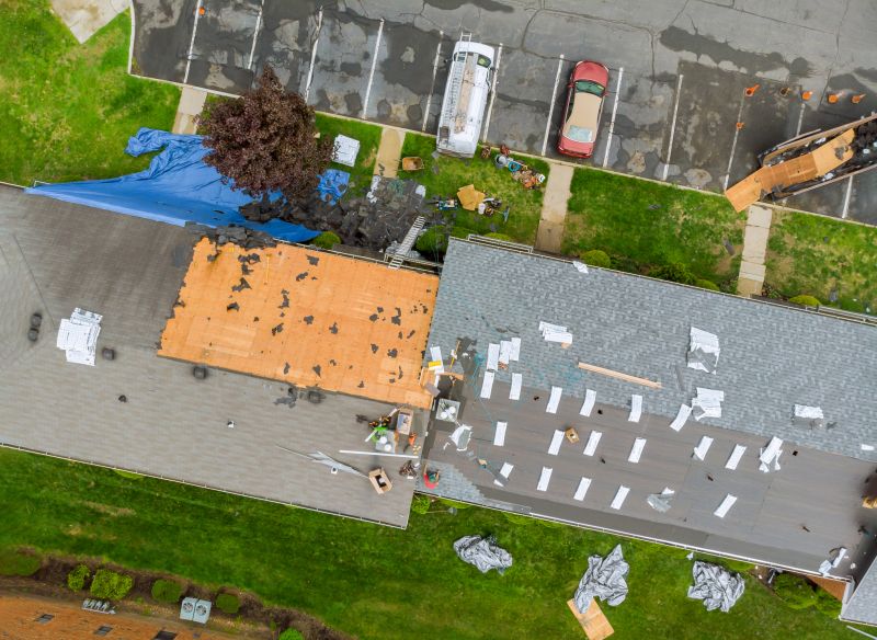 Tar And Gravel Roof Service detail